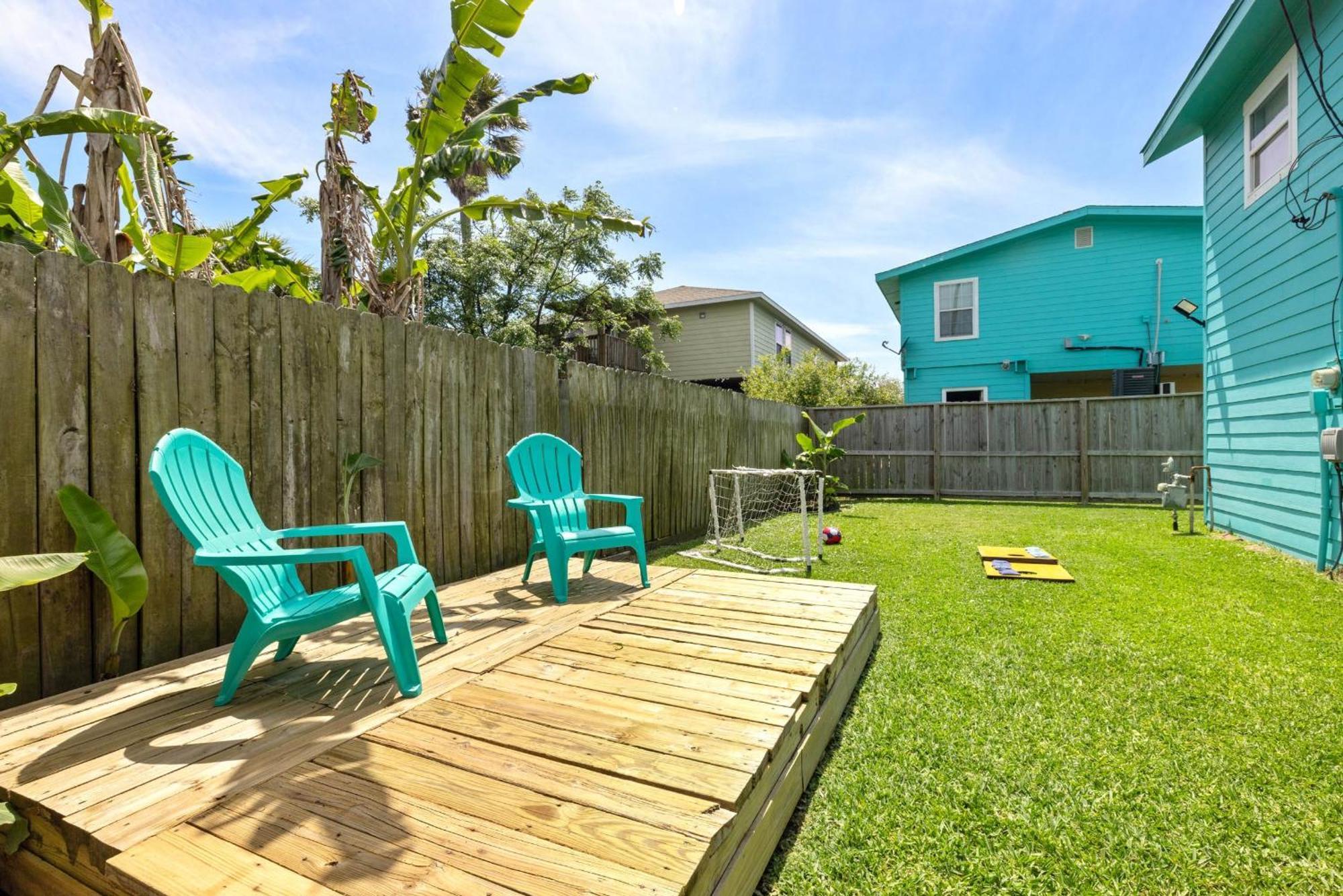 Nr Beach Pier Oasis Game Tables Yard Bbq Galveston Exterior foto